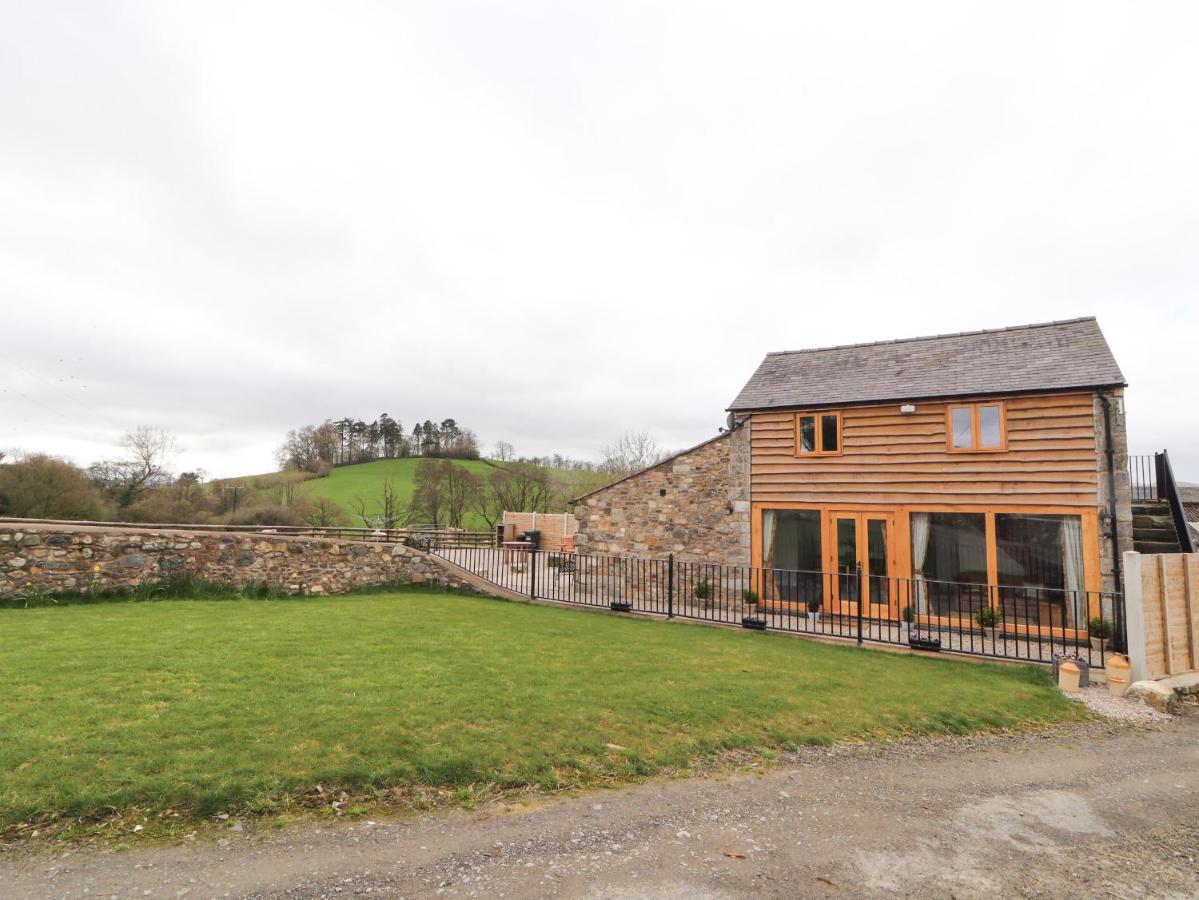 Villa The Old Cart House Oswestry Esterno foto